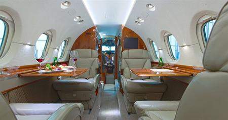 Hawker 900XP - фото салона